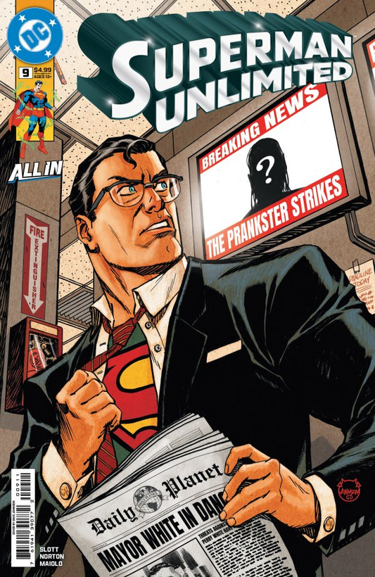 DC COMICS SUPERMAN UNLIMITED #9
Comic book cover of Superman Unlimited featuring a man reading a newspaper with Superman logo.